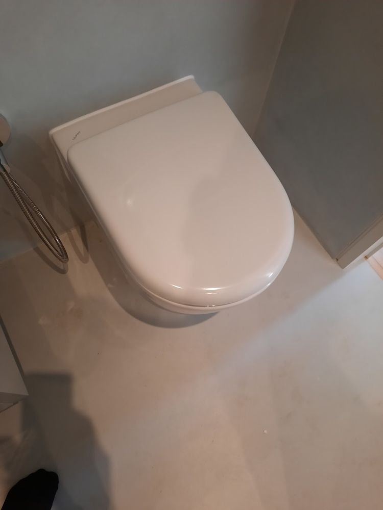 WC suspendu – EDILSYSTEM